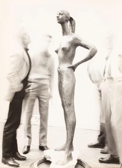 "The living statue', 1956, Jerzy Kosiński