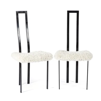 Para krzeseł "Alice", Giorgio Cattelan