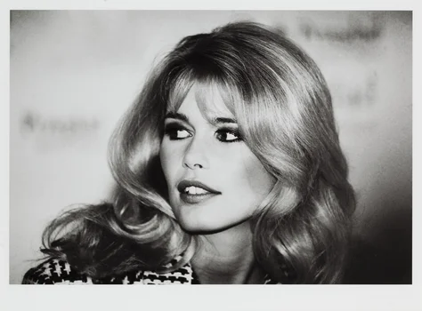 Claudia Schiffer, Zenon Żyburtowicz
