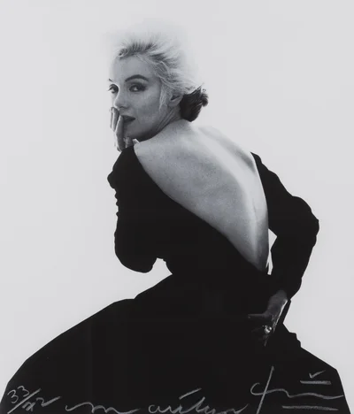 "Marilyn in the Dior dress" z serii "Last sitting", Bert Stern