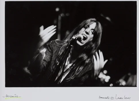 Patti Smith, Laurie Lewis